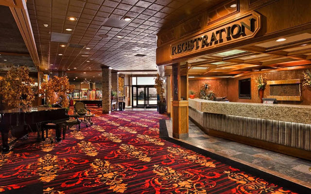 Maverick Hotel and Casino by Red Lion Hotels