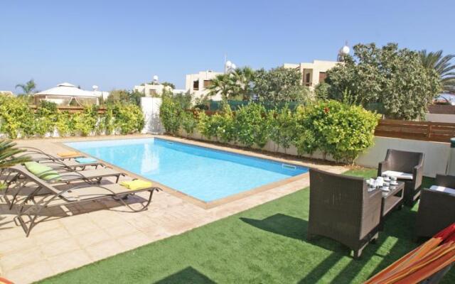 Villa Palm