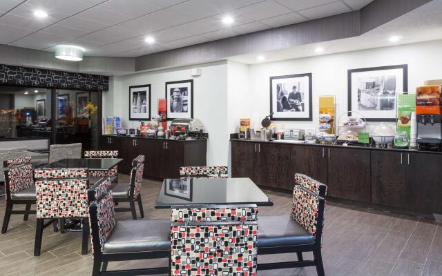 Hampton Inn Columbus/Delaware I-71 North