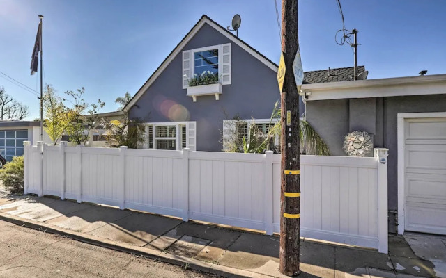 Walk to Ventura Beach: Comfy Home w/ Ocean Views