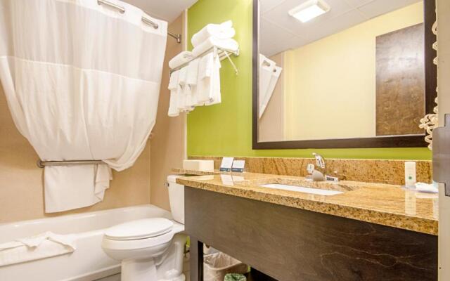 Quality Inn & Suites Glenmont - Albany South