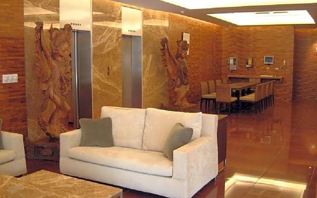 Premier Hotel