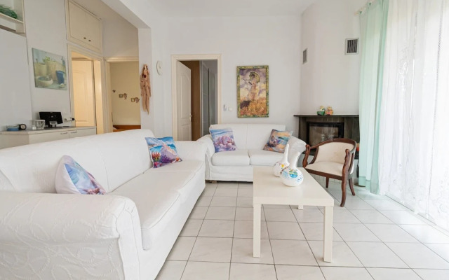 Magdalini's Seaview House - Pefkohori