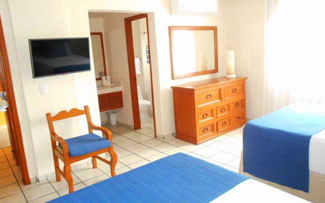 Park Royal Homestay Los Tules