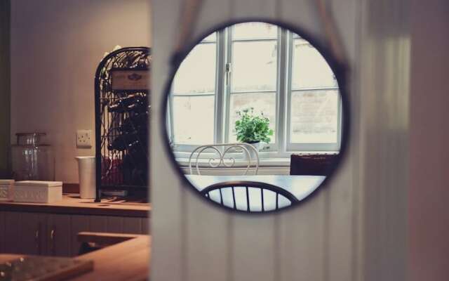 The Village Inn Buriton