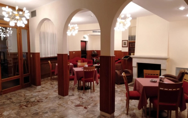 Hotel Viola