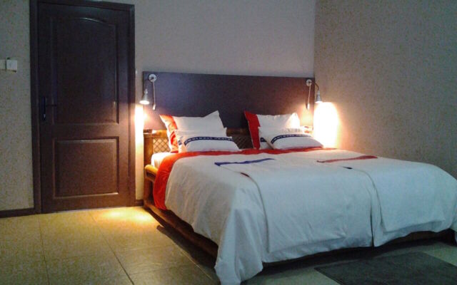 Accra Luxury Lodge Hotel