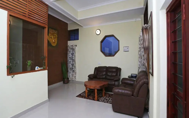 OYO 9263 Home Breezy 2BHK Raja's Seat
