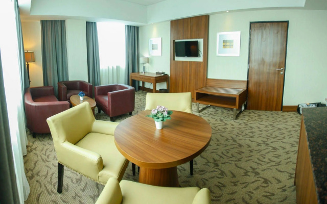 Demelia Hotel