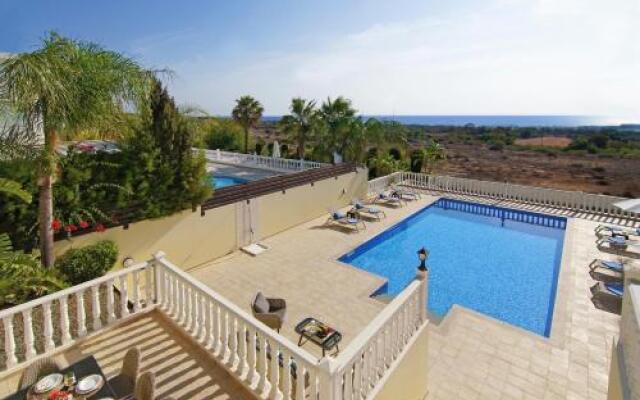 Villa Carina