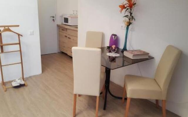 Karmelita Boutique Apartman