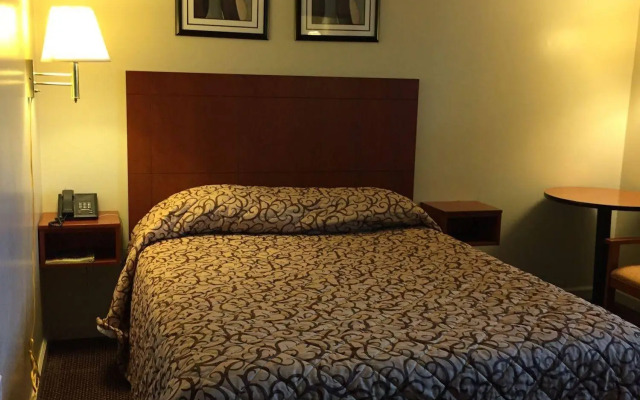 Royal Inn Motel