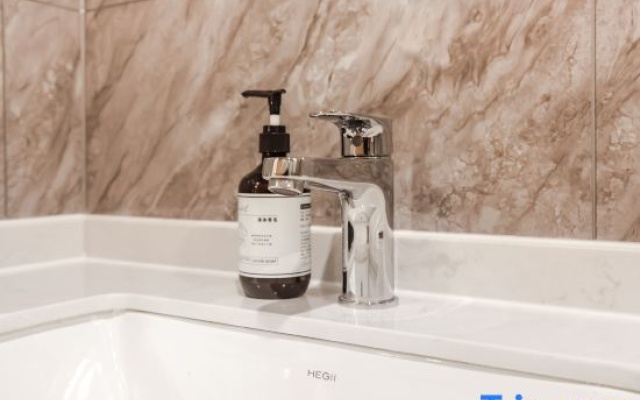 Yuecheng Four Seasons Hotel (Zunyi Majiawan Branch) – Bathroom – Zunyi