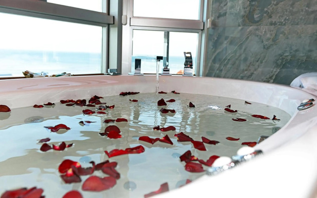 Grand Amisos Hotel