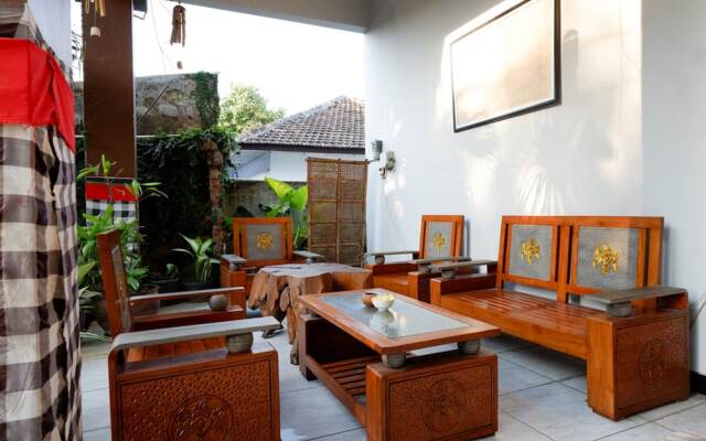 RedDoorz Syariah near Menara Kudus