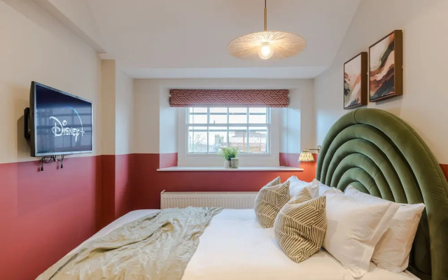 Your Apartment - Redland Place