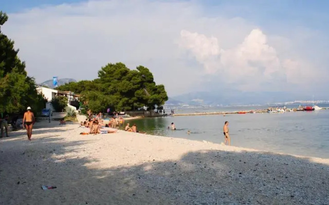 Apartments Kairos - Bili 9
