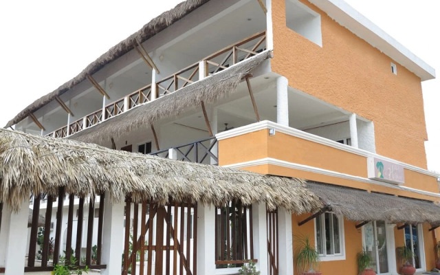 Holmar Hotel