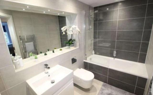 Middle Chine - 2 Bedroom Holiday Home