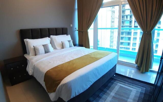 Golden Stay Vacation Homes continental tower marina
