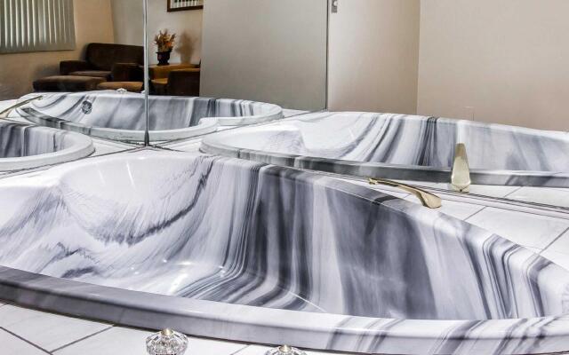 Baymont by Wyndham Bay City