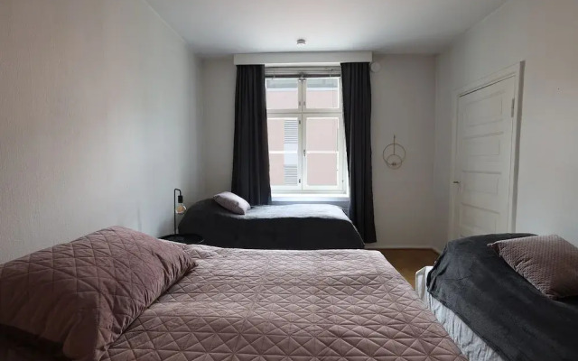 2ndhomes Cozy and Quiet 2BR Apartment