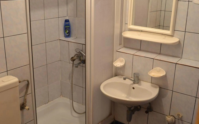 Nakov Apartment next to bus station