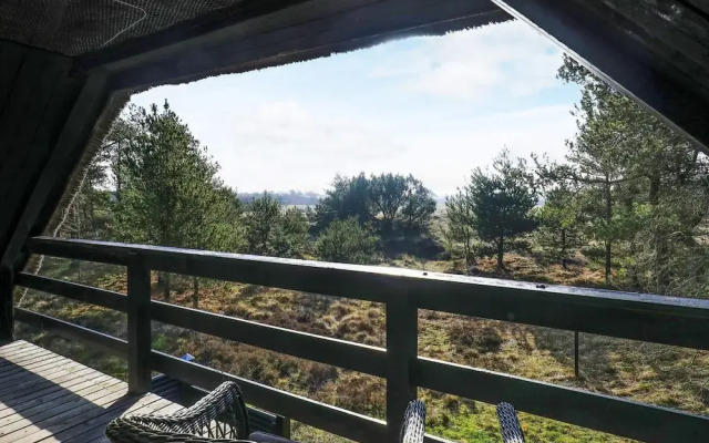 6 Person Holiday Home in Oksbol