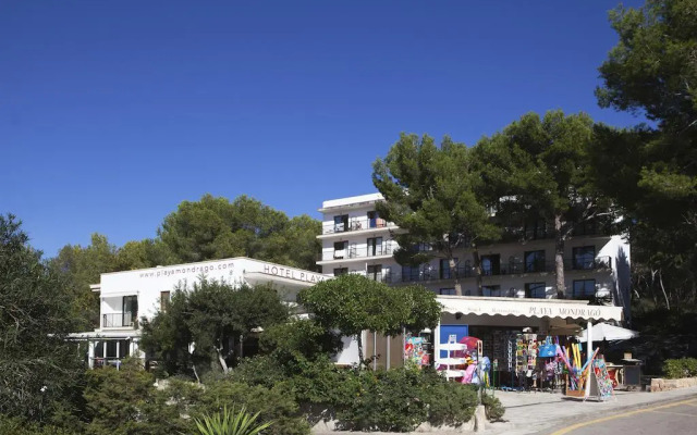 Hotel Playa Mondrago