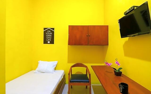 OYO Life 3064 Mahameru Kost Putra
