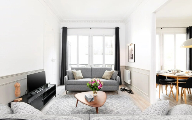 Luxury 4 Bedrooms Opera I by Livinparis