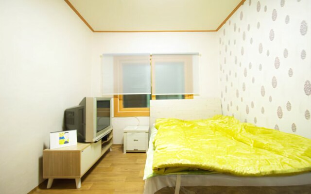 Jeongdongjin Forest Homepark Pension