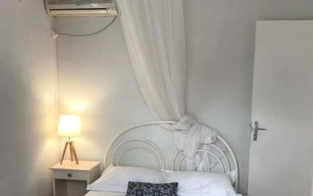 Le Belleplaine Hotel