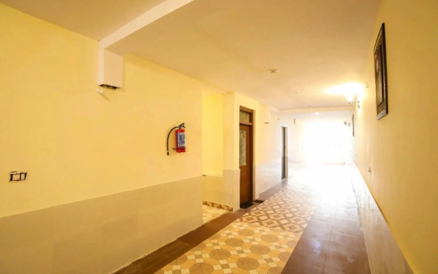 Hotel Lazeeno by OYO Rooms