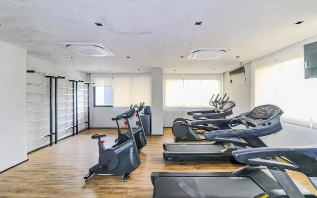 Haus Mitre Residences