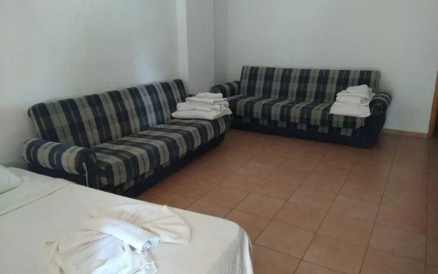Sugar Family Apart Hotel