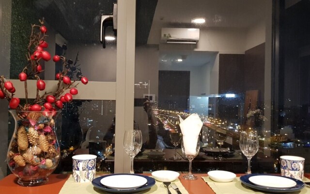 Apartment River View Near City Center