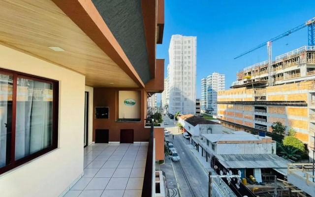 Excelente Apartamento Meia Praia - Itapema