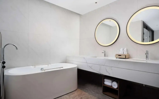 Hilton Garden Inn Bazhong Bazhou