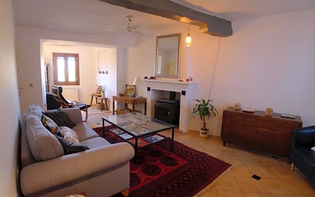 Salvatierra Guest House