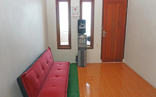 OYO 2860 The Castury Homestay Syariah