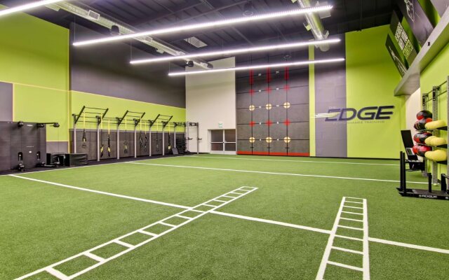 DoubleTree by Hilton Hotel Pleasanton at the Club