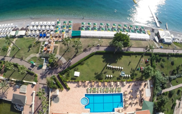 Valeri Beach Hotel