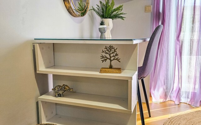 Villa Aitheras - Mountain View & Garden