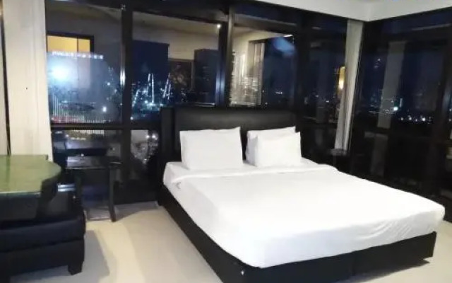 Superior Private Suites at Times Square KL