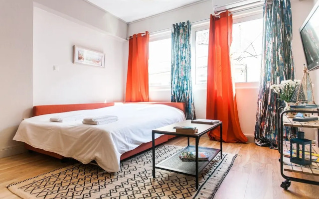 toStay Athens