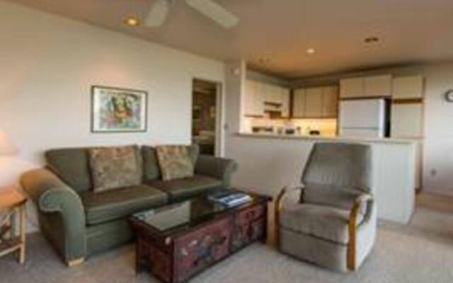 Pali Ke Kua 236 by RedAwning
