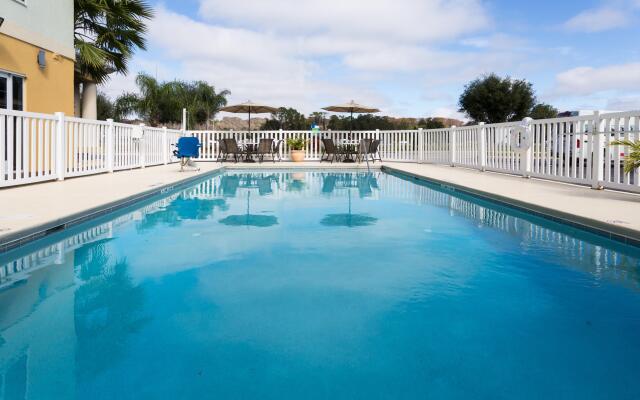 Holiday Inn Express Hotel & Suites Tavares - Leesburg by IHG