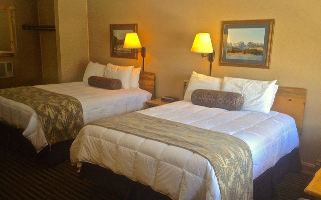 Hotel Estes