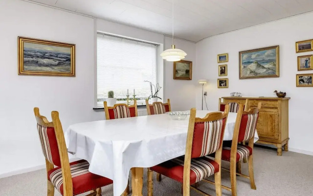 6 Person Holiday Home in Skagen